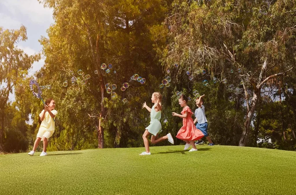 Kids-playing-Mouj-Muscat